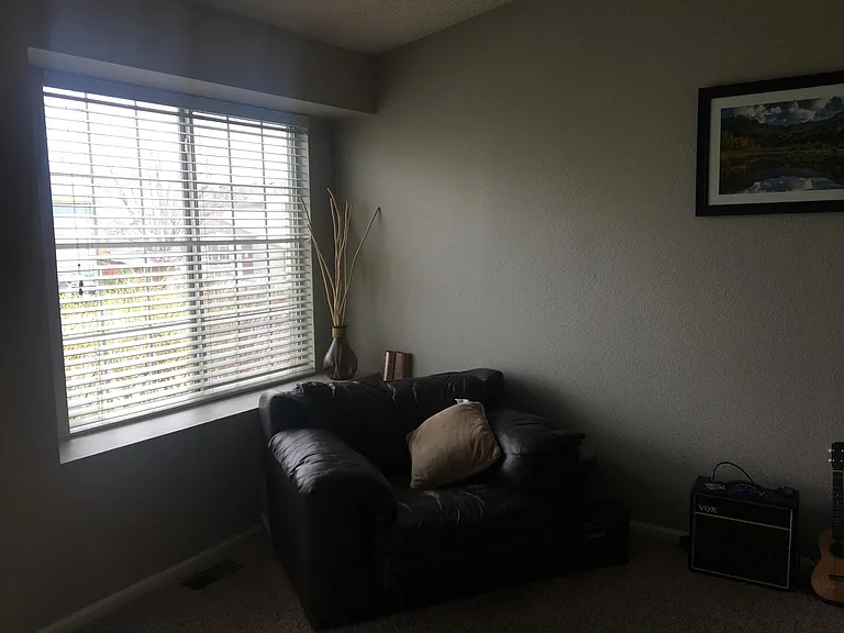 5734 W 118th Pl — Photo 3