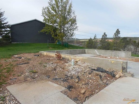 3rd image of 4724 E Elmwood Ct