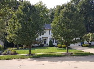 1222 Orchard Glen Dr, Amherst, OH 44001