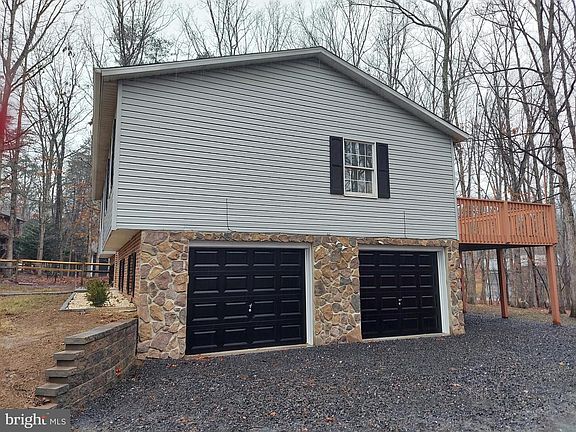 3rd image of 103 Northwood Cir