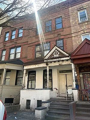 1st image of 532 W 187th St #A