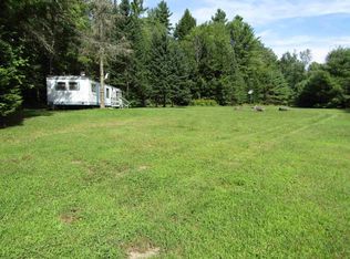 528 Tenney Pond Rd, Newbury, VT 05051