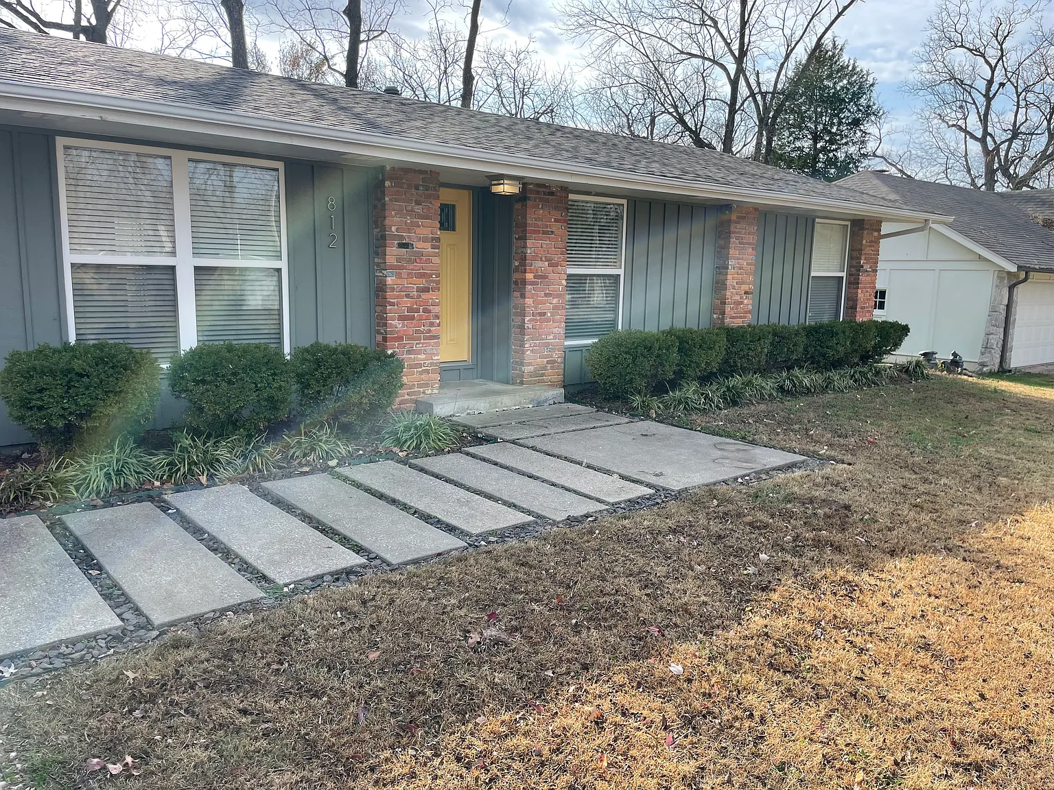 3 bed, 1404 sqft, $1,500 — Photo 2