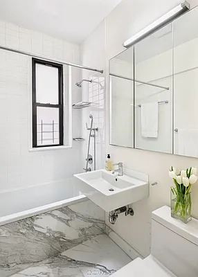 Sold by Town Residential | media 20