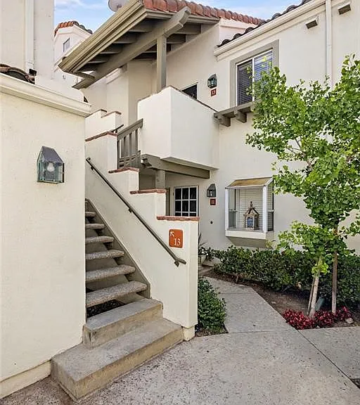 13 Brisa Del Lago — Photo 1