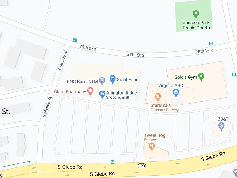 Awesome location - walk to Parks, grocery, Starbucks, Gold's gym, and more. Bike trail just on other side of Glebe Rd.