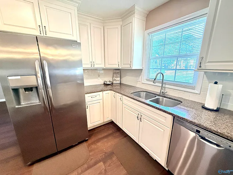 1711 Lydia Dr NW — Photo 24