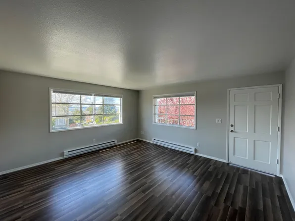 Bel-Air Apartments 8-Unit, 2501 Rucker Ave APT 4, Everett, WA 98201