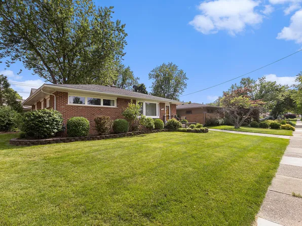 1733 Hanover Rd, Ann Arbor, MI 48103