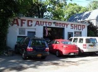 73 Old White Plains Rd, Tarrytown, NY 10591