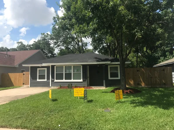 2109 Pomona Dr, Pasadena, TX 77506