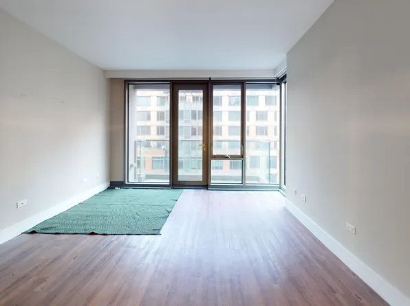 237 East 34th Street image 11 of 30