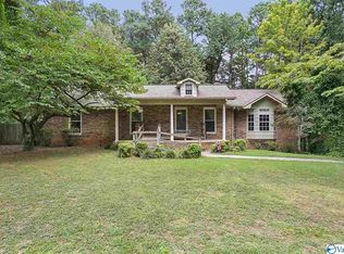 27317 Denbo Cir, Harvest, AL 35749