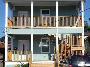 4222 Hollygrove St, New Orleans, LA 70118