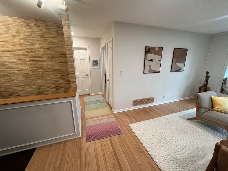 240 McCarrons Blvd N #1 — Photo 20