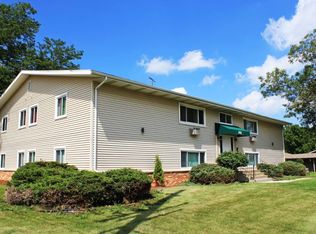 2241 Colorado Ave APT 15, Sun Prairie, WI 53590