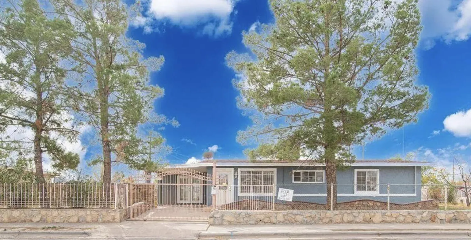 3 bed, 1.5 bath, 1130 sqft, $1,600 — Photo 2