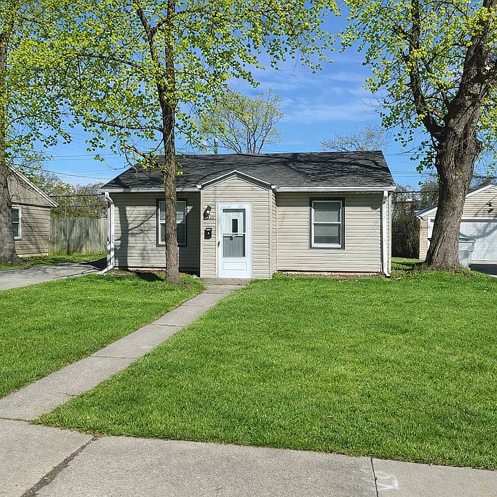 1st image of 5800 W Carmen Ave
