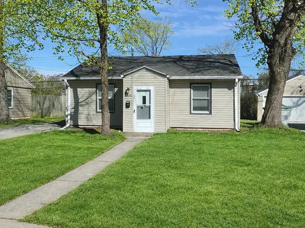 5800 W Carmen Ave, Milwaukee, WI 53218