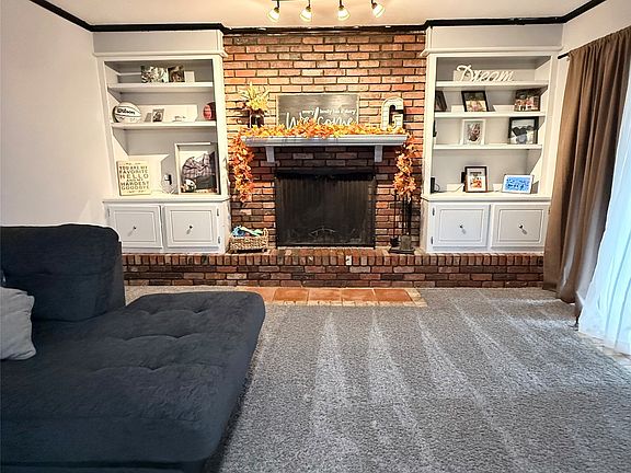 3rd image of 1507 Sunny Ln