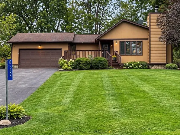 8A234 Washington Ln, Apple River, IL 61001