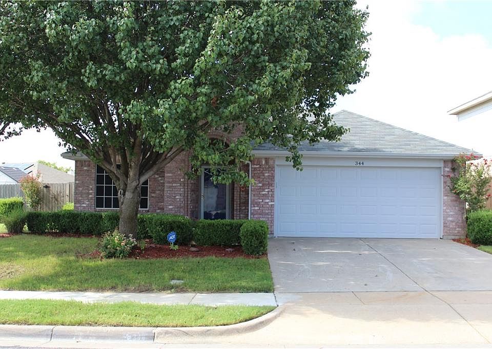 1st image of 334 Tioga Dr