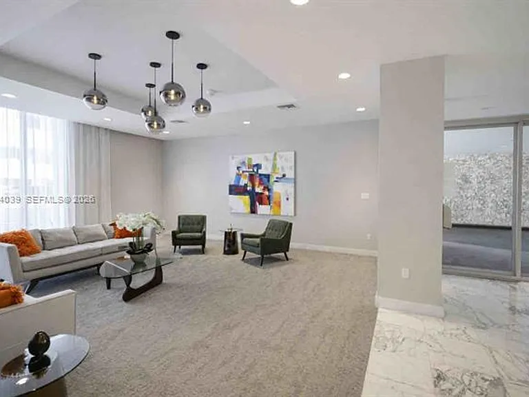 9225 Collins Avenue Cu #505 — Photo 4