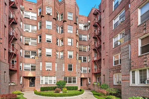 Sold by Soldano Realty | media 12