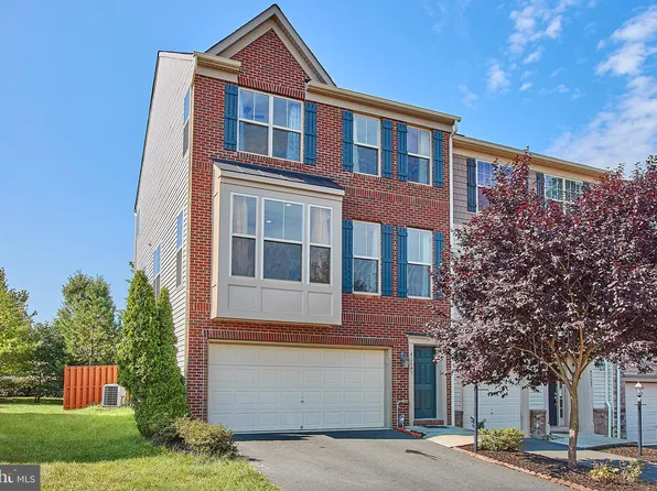 42649 Macauley Pl, Ashburn, VA 20148