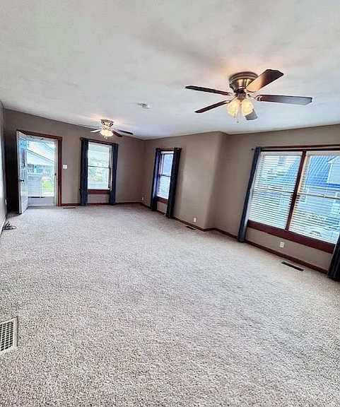 1335 Kundeck St — Photo 3