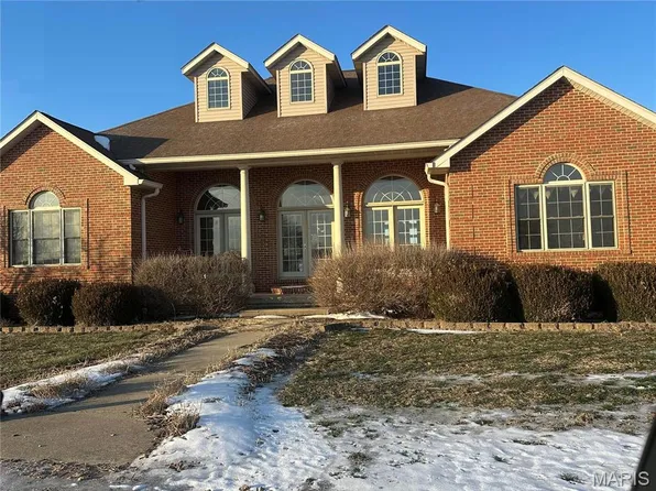 4551 Klein Rd, Waterloo, IL 62298