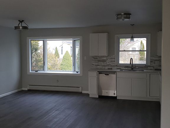 5th image of 89 Homestead Dr