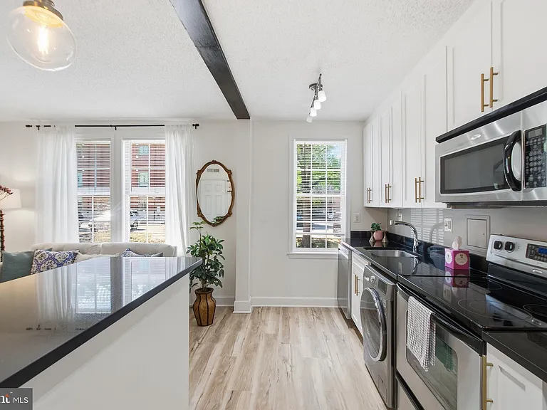 504 Bashford Ln #3111 — Photo 7
