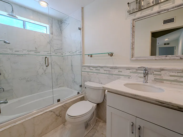 1178 Westlake Blvd #E — Photo 18