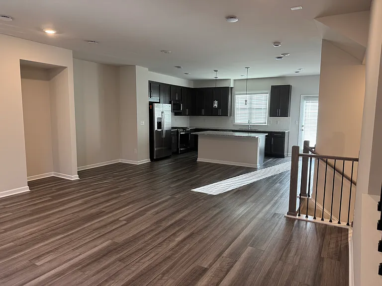 1574 Halbrook Pl SW — Photo 7
