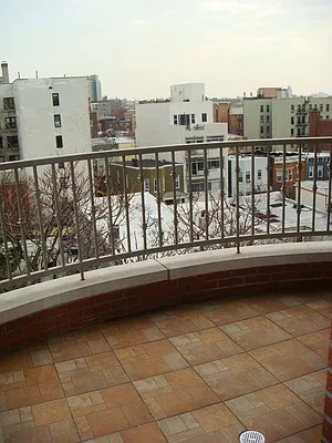 Rented by Avanguard Realty Corp | media 14