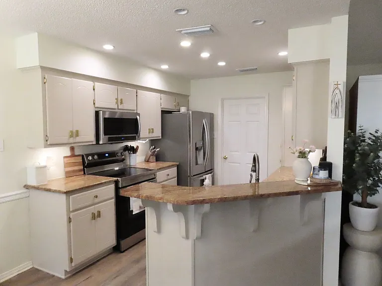 9471 Homestead Dr S — Photo 20