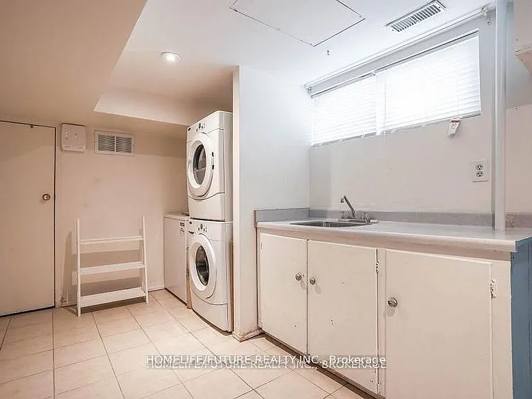 48 Farmcrest Dr #BASEMENT — Photo 10