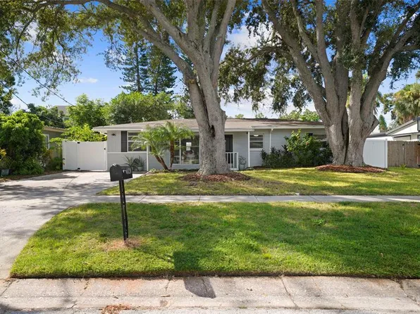 4420 W Wyoming Ave, Tampa, FL 33616