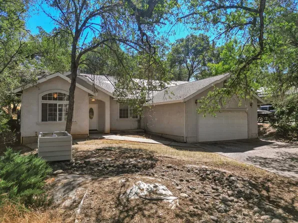 12408 Torrey Pines Dr, Auburn, CA 95602