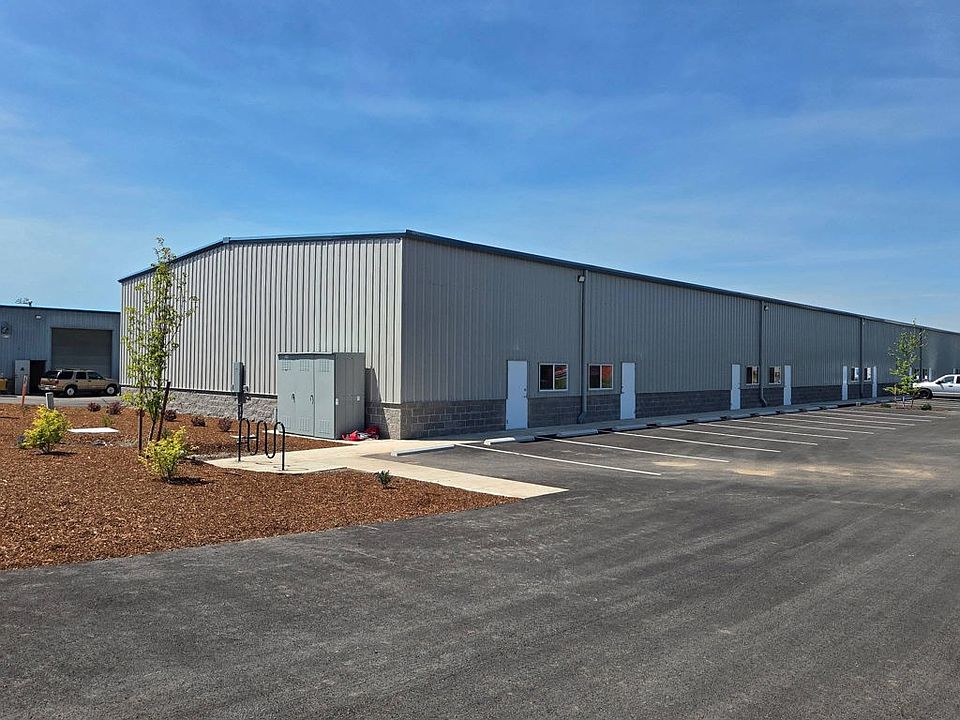 2nd image of 5596 Table Rock Rd #106