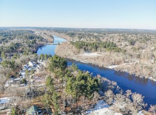 48 Ossamequin Rd, Billerica, MA 01821