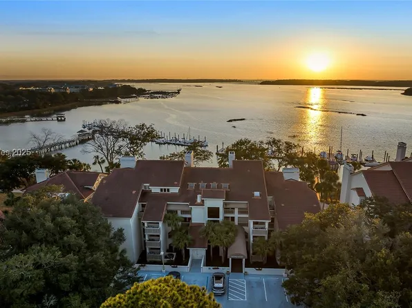 4 Village North Dr APT 45, Hilton Head Island, SC 29926