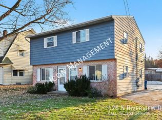 428 N Riverview Dr, Parchment, MI 49004