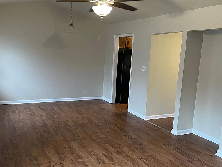 1508 Smoot Dr #B — Photo 5