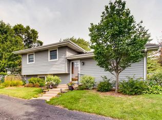 4918 Cross St, Downers Grove, IL