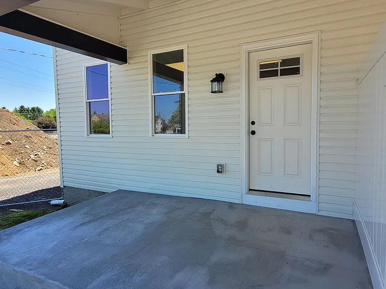 3214 Mill Ln — Photo 2