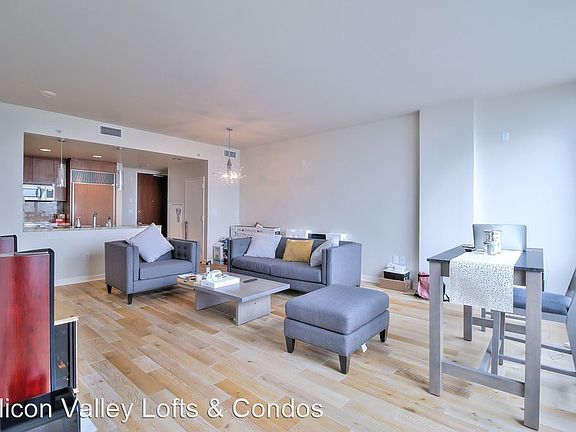 3rd image of 38 N Almaden Blvd Unit 1909