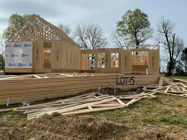 5 Hope St, Mount Washington, KY 40047