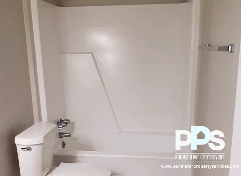 1126 Maple St #5 — Photo 7
